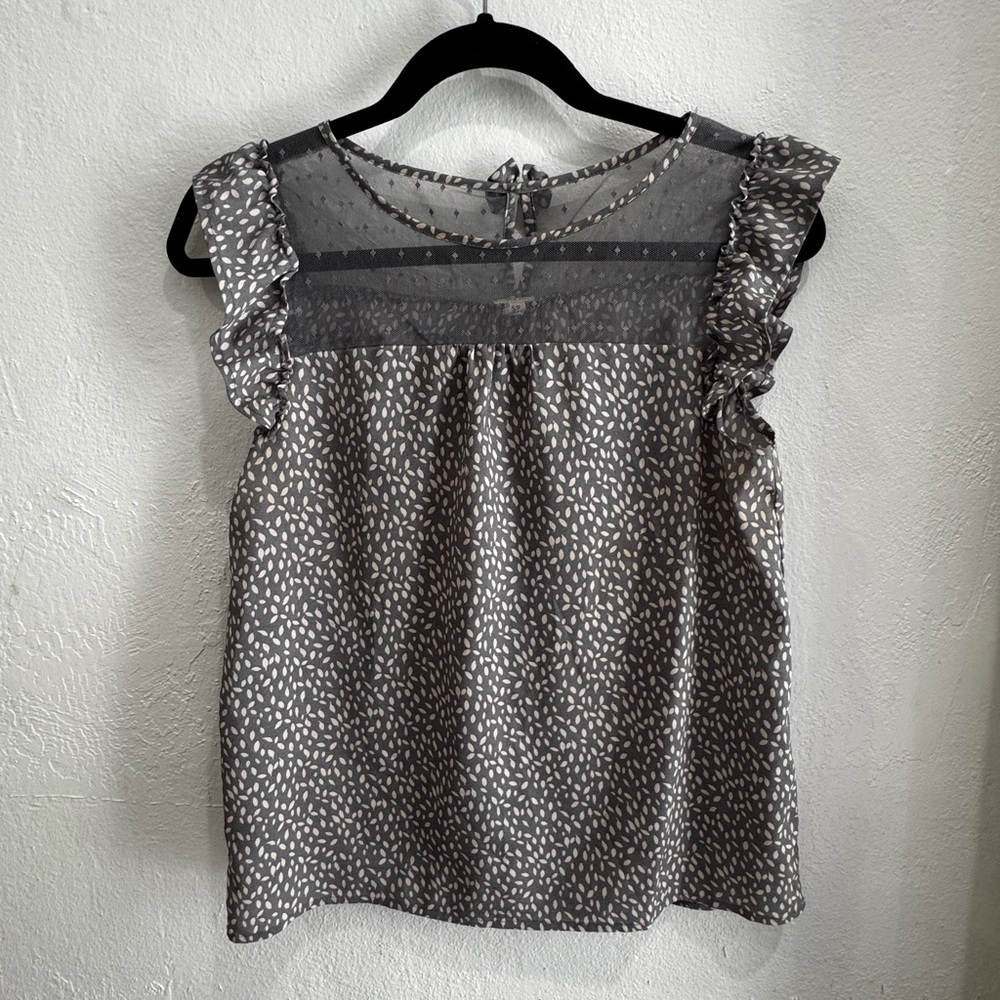 Forever 21 Gray Ruffle Blouse